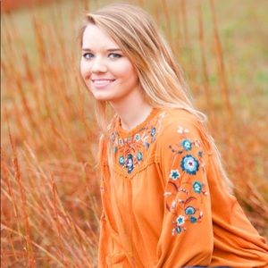 Meet your Posher, Makayla